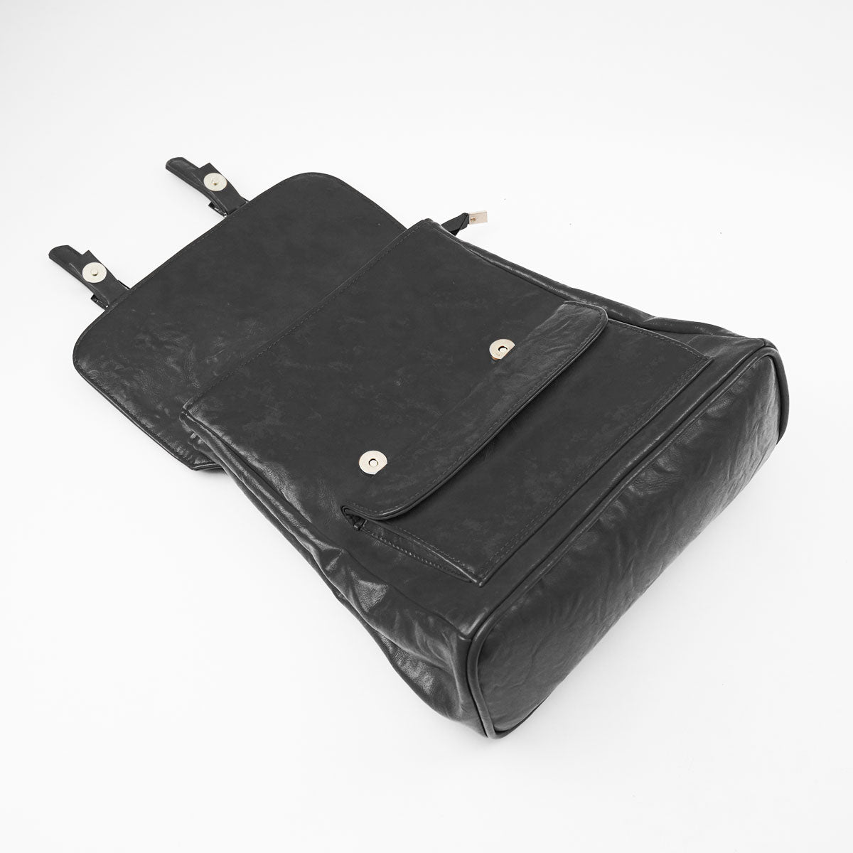 BuckleCharm Backpack Black
