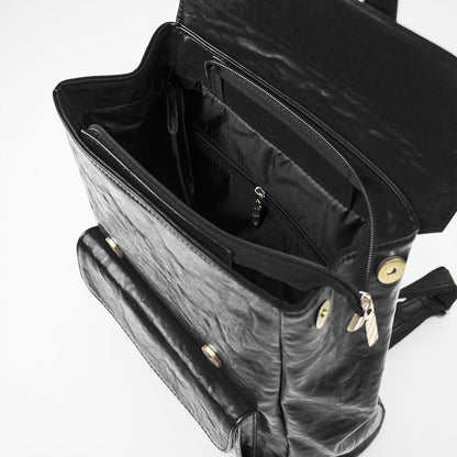 BuckleCharm Backpack Black